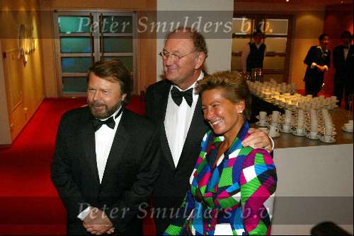 Utrecht 9 november 2003
Premiere Mama Mia in Utrec ht
Bjorn Ulvaeus  samen met Janine v d Ende en Joop v d Ende