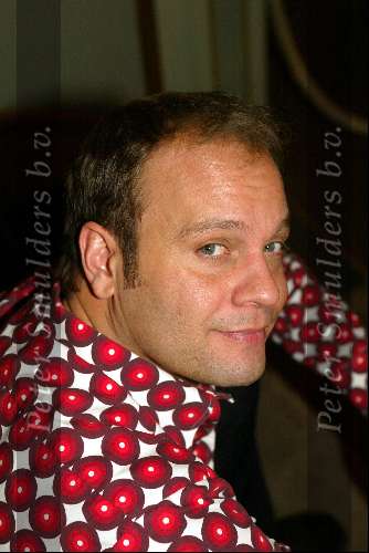 Kaatsheuvel 7 november 2003

premiere doornroosje in dce efteling

carlo boszhard

Peter Smulders bv