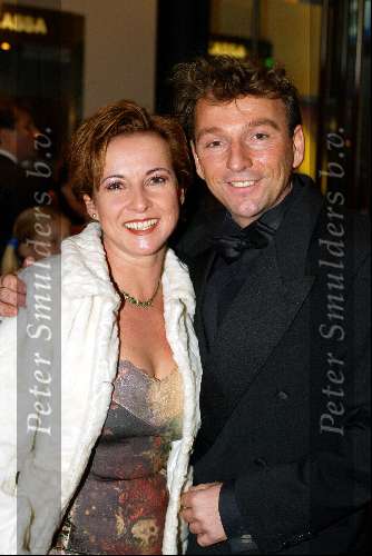 Utrecht 9 november 2003
Premiere Mama Mia in Utrec ht
Dick Cohen met vrouw