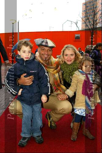 Amsterdam 16 november 2003
Premiere Pipo de clown in het pathe arena theater
Ellen v Rijn met vriend en kinderen