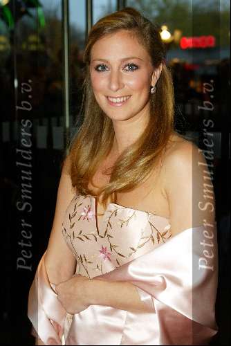 Utrecht 9 november 2003
Premiere Mama Mia in Utrec ht
Fabienne de Vries