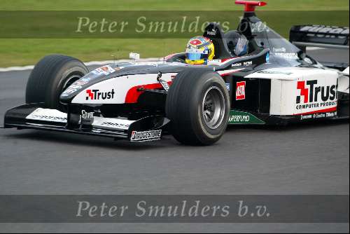 Donnington 25 november 2003
Trust & Minardi in donnington
Georgina Verbaan