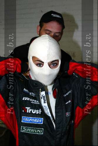 Donnington 25 november 2003
Trust & Minardi in donnington
Georgina Verbaan