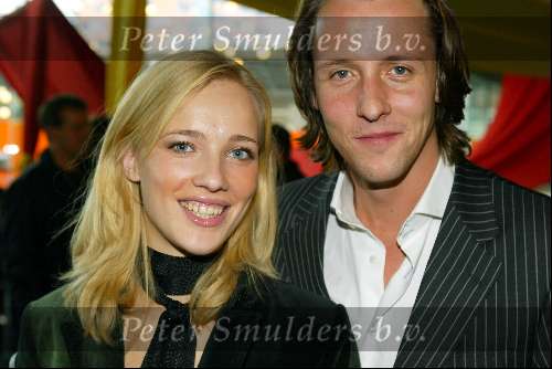 Amsterdam 16 november 2003
Premiere Pipo de clown in het pathe arena theater
Daan Schuurmans en Jennifer de Jong