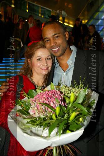 Amsterdam 16 november 2003
Premiere Pipo de clown in het pathe arena theater
Belinda Meuldijk en John  Wijdenbosch