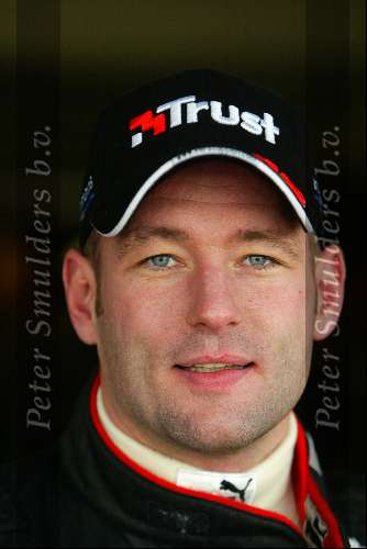 Donnington 25 november 2003
Trust & Minardi in donnington
Jos Verstappen