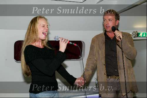 Amsterdam 14 november 2003
Presentatie cd gordon op de supperclub boot.
Marlayne met Gordon