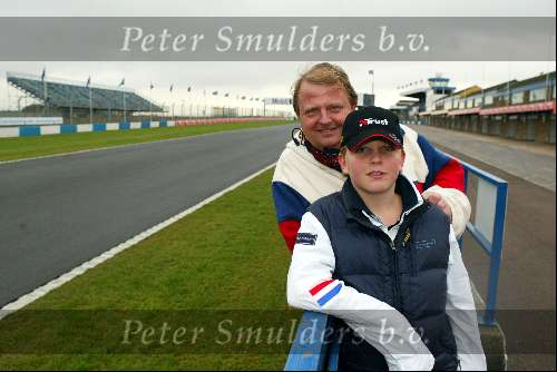 Donnington 25 november 2003
Trust & Minardi in donnington
Michel Perridon met zoontje Don