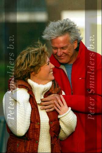 Hilversum 29 november 2003
Myrna Goosen met haar nieuwe vriend IJsbrandy