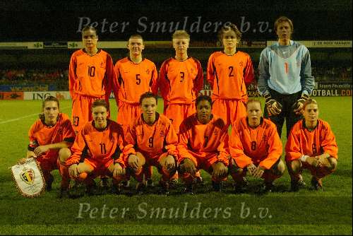 Eindhoven, 22 november 2003
Interland damesvoetbal Nederlnad-Belgie, eindstand 3-0