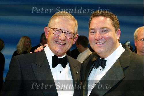 Utrecht 9 november 2003
Premiere Mama Mia in Utrec ht
Pieter v Vollenhoven met Erwin