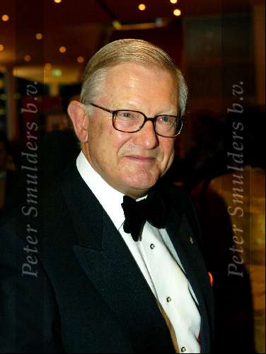 Utrecht 9 november 2003
Premiere Mama Mia in Utrec ht
Pieter v Vollenhoven