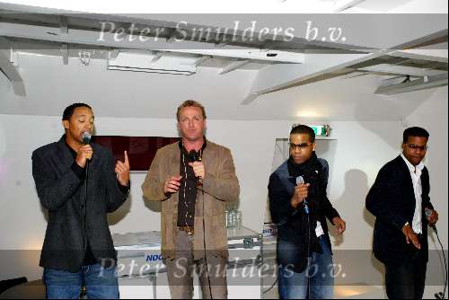 Amsterdam 14 november 2003
Presentatie cd gordon op de supperclub boot.
Gordon optreden met Romeo