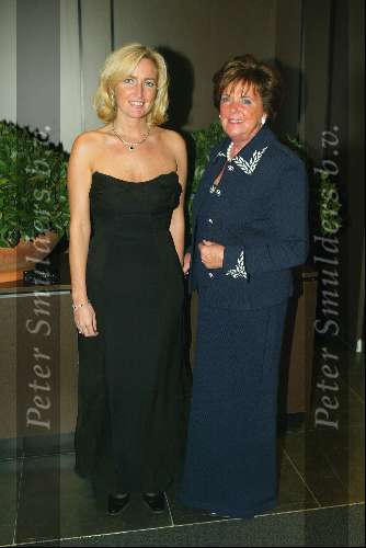 Waalwijk 14 november 2003
Sandra v d Valk en Toos v d Valk