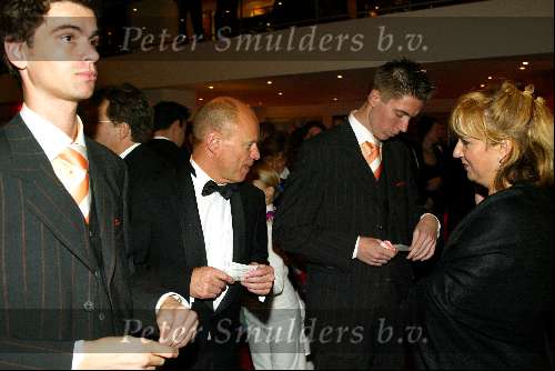 Utrecht 9 november 2003
Premiere Mama Mia in Utrec ht
Willem Vermeend