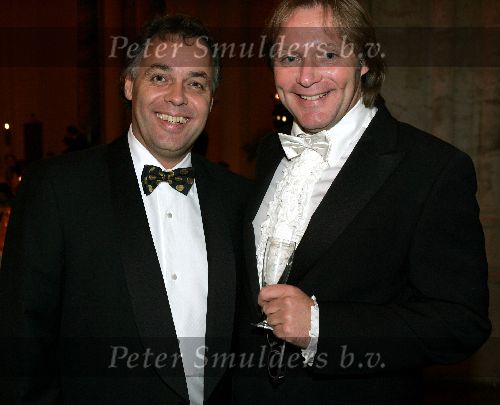 Arnhem 19 november 2004
Gala van de Ronnie Tober Foundation.
Erwin Kettman en Aad Ouborg
