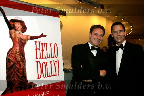 Eindhoven 21 november 2004
Premiere Hello Dolly in schouwburg Eindhoven.
Albert Verlinden met Roel Vente