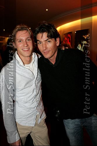 Den Haag 22 november 2004
Feestje Holland Casino in het circustheater.
Bart Ettekoven met vriend