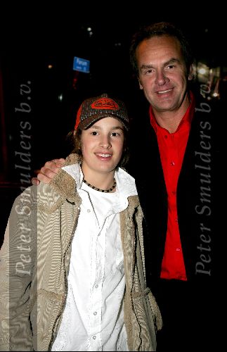 Almere 12 november 2004
Premiere Incredibles in nieuwe bioscoop Almere.
Bert Kuizenga met zoon