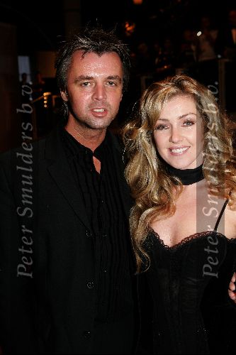 Eindhoven 21 november 2004
Premiere Hello Dolly in schouwburg Eindhoven.
Brigitte Nijman met vriend