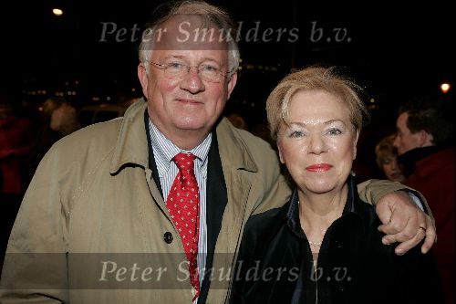Amsterdam 26 november 2004
Premiere Andre v Duin in Carre
Carel v Dodewaard met vrouw