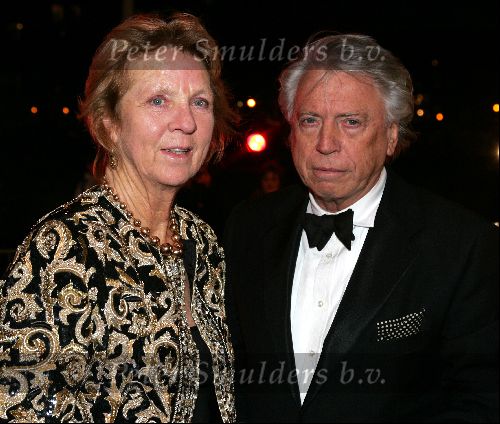 Amsterdam 15 november 2004
Opening theater Carre in Amsterdam.
Cees Dam met vrouw