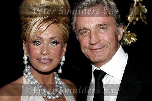 Amsterdam 9 december 2004
Miljonairs fair in de Rai Amsterdam.
Connie Breukhoven en Hans Breukhoven