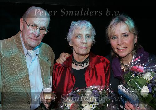 Amsterdam 28 oktober 2004
Presentatie dvd de Fabriek.
Diana Dobbelman Frans Kokshoorn en Elisabeth Versluis
