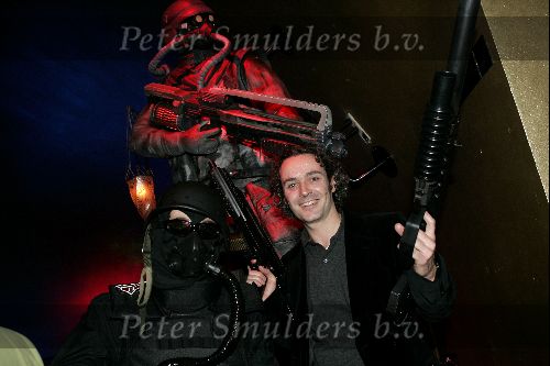 Amsterdam 25 november 2004
Premiere Killzone in Cineac.
Douwe Dirks