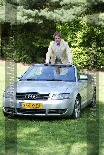 Dommelen, 25 April 2004
Edwin Smulders bij zijn Audi A4 Cabrio 2.5 diesel