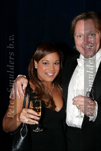 Arnhem 19 november 2004
Gala van de Ronnie Tober Foundation.
Erwin Kettman met vriendin