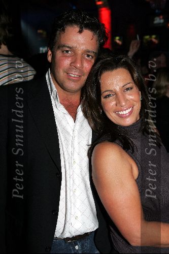 Amsterdam 18 november 2004
Presentatie 2goTV (vodafone) in de Kroon.
Esther Oosterbeek met vriend Walter