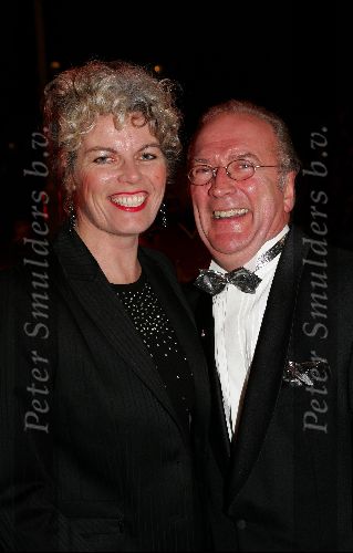Amsterdam 15 november 2004
Opening theater Carre in Amsterdam.
Harry Slinger met vrouw
Peter Smulders bv