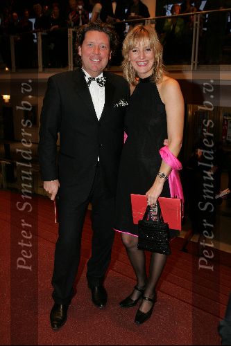 Eindhoven 21 november 2004
Premiere Hello Dolly in schouwburg Eindhoven.
Henkjan Smits met vrouw