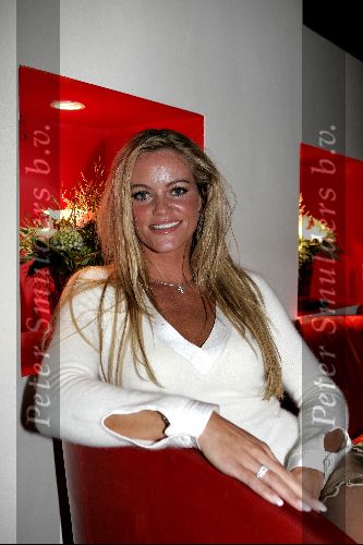 Rotterdam 23 november 2004
Uitreiking boek van Esther Blinker in de Rosso in Rotterdam.
Inge de Bruijn