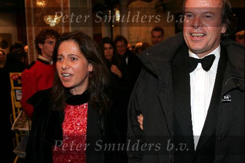 Amsterdam 15 november 2004
Opening theater Carre in Amsterdam.
Ivo Niehe met zijn vrouw