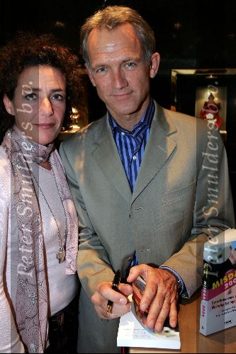 Amsterdam 17 november 2004
Presentatie boek Jaap Jongbloed enSimon Vuyk.
Jaap Jongbloed met vrouw