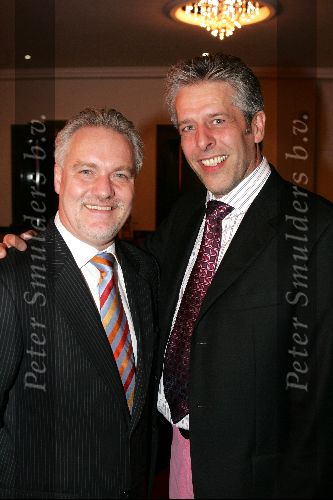 Den Haag 22 november 2004
Feestje Holland Casino in het circustheater.
Jaap Reijenbende met vriend