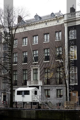 Amsterdam 29 november 2004
Huis Burgemeester Job Cohen met beveiliging.