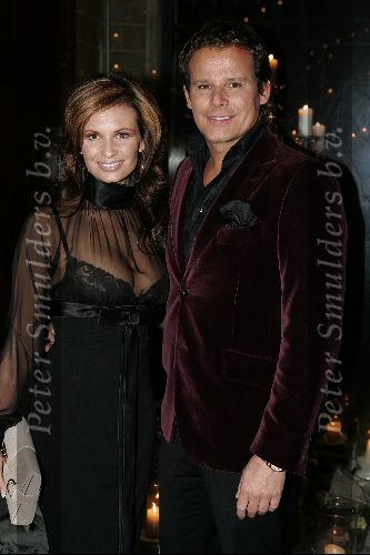 Den Bosch 27 november 2004
Modeshow Addy v d Krommenacker in de orangerie.
Leontine Borsato met Leco v Zadelhoff