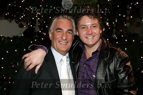Tiel 8 december 2004
Surprisefeestje voor Ludo Voeten. 
Ludo Voeten   en Rene Froger