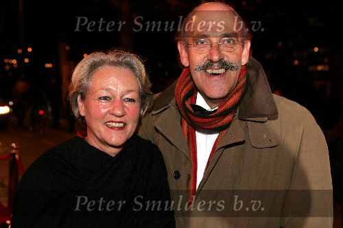 Amsterdam 15 november 2004
Opening theater Carre in Amsterdam.
Peter Maxi met vrouw