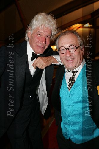 Amsterdam 15 november 2004
Opening theater Carre in Amsterdam.
Youp van t Hek met Paul  v Vliet