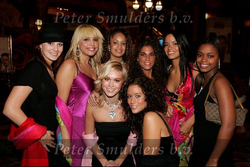 Amsterdam 8 november 2004
Premiere Bridget Jones  in tuschinski.
Finalisten Popstars