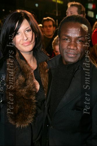 Amsterdam 8 november 2004
Premiere Bridget Jones  in tuschinski.
Regilio Tuur met een vriendin