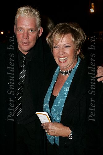 Amsterdam 26 november 2004
Premiere Andre v Duin in Carre
Ria Valk met vriend