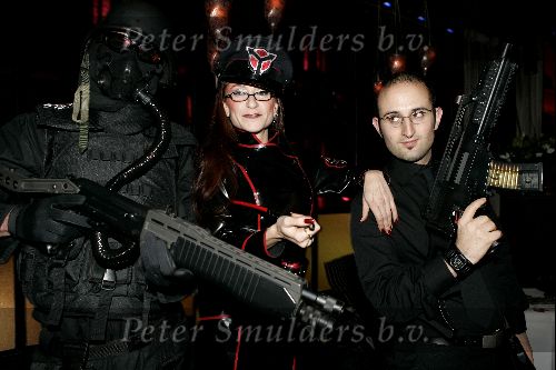 Amsterdam 25 november 2004
Premiere Killzone in Cineac.
SM dame