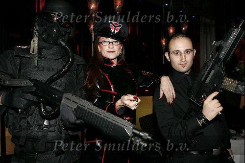 Amsterdam 25 november 2004
Premiere Killzone in Cineac.
SM dame