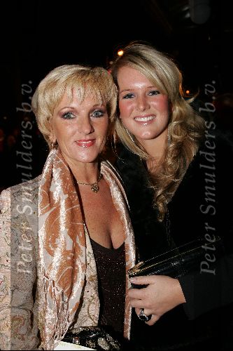 Amsterdam 15 november 2004
Opening theater Carre in Amsterdam.
Tineke Schouten met dochter