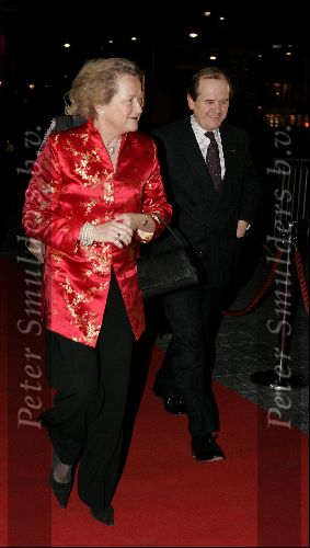 Den Haag 24 november 2004
Feest Prins Friso en Mabel Wisse Smit in danstheater.
Hr Waldeck met vrouw
